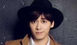 网络爆料李易峰视频,揭秘明星私生活瞬间