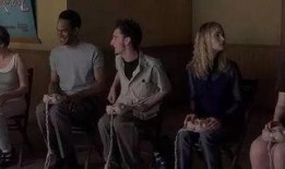 詹尼弗手机在线观看,在线观看，解锁精彩瞬间