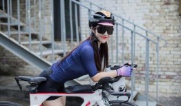 骑车的女人 在线观看,探寻自由与激情的旅程