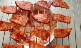 火腿加工爆料视频播放,视频曝光惊人细节