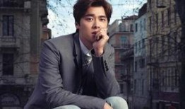 李易峰早年爆料图片视频,揭秘明星成长背后的心酸历程