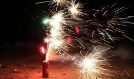 烟花完整版在线观看,在线完整版烟花秀精彩回顾