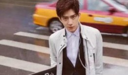 李沐宸恋情爆料最新消息,神秘男友身份揭秘，甜蜜互动引网友热议！”